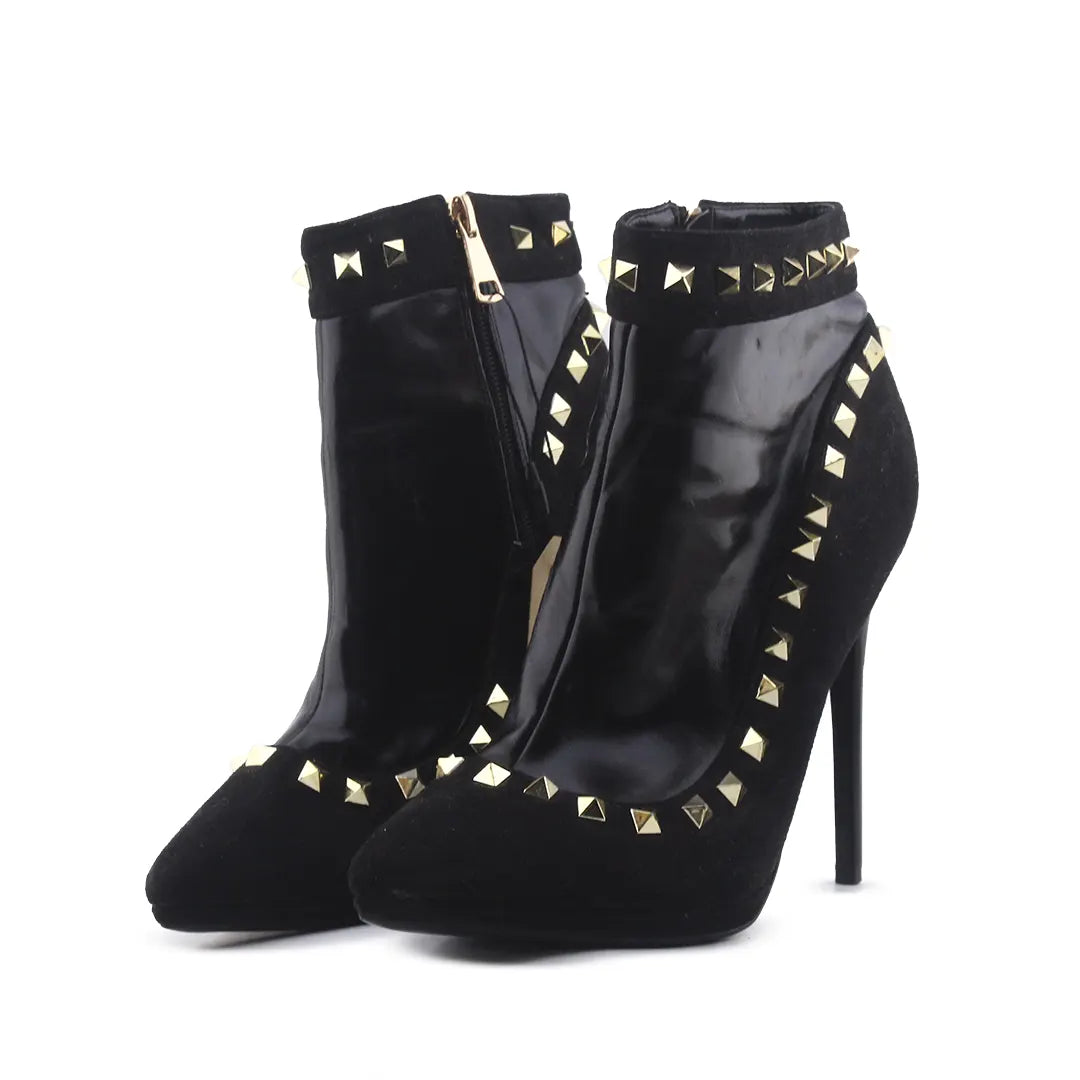 Ludovica Zipper Ankle Boot