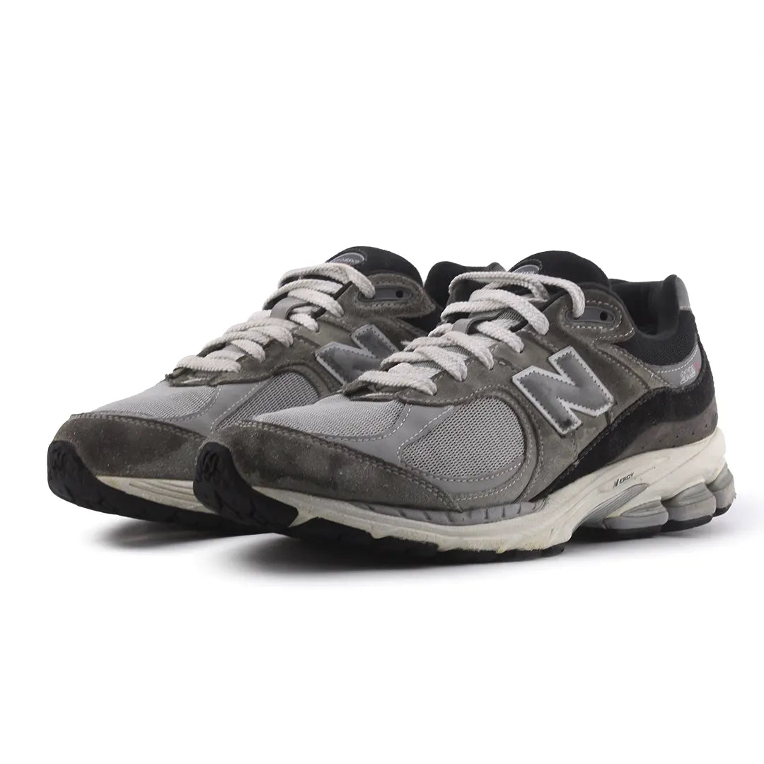 New Balance 2002R