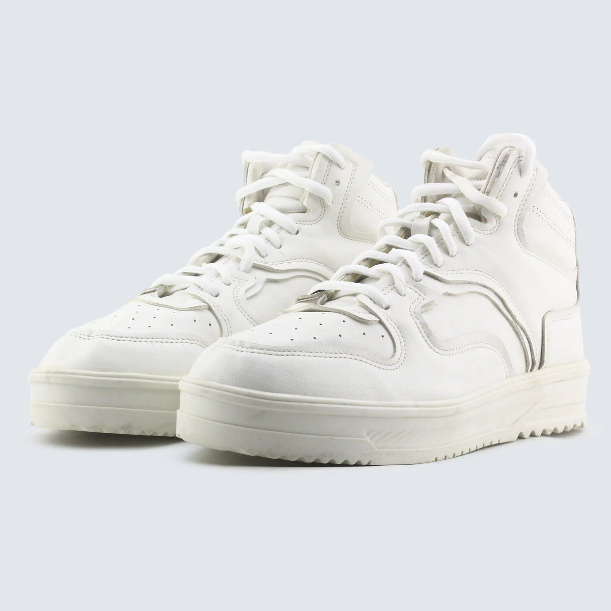 Bershka High Top Lace Up Shoe