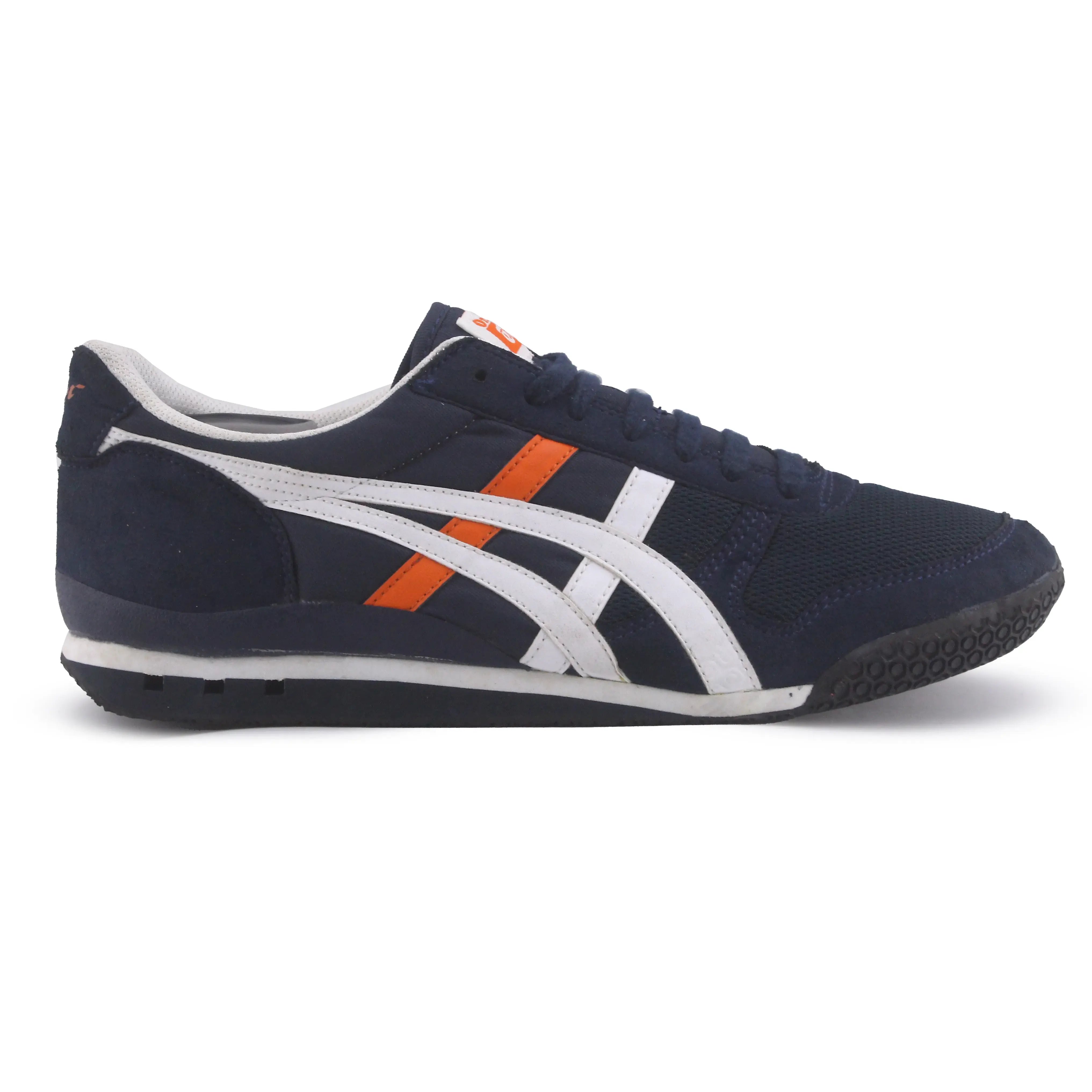 Onitsuka Tiger Mens Ultimate 81Fashion Sneaker
