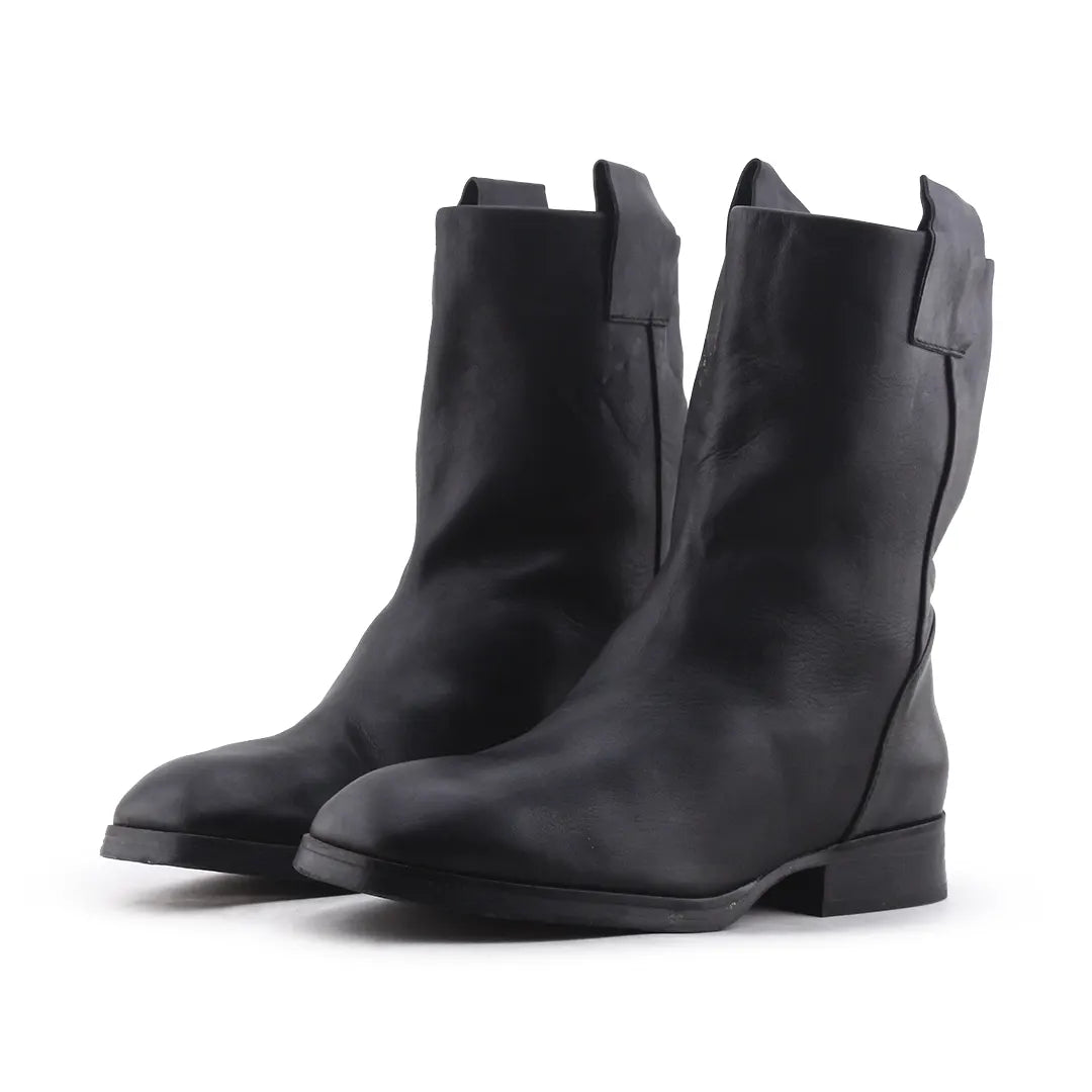 Zara | 100% Authentic Leather