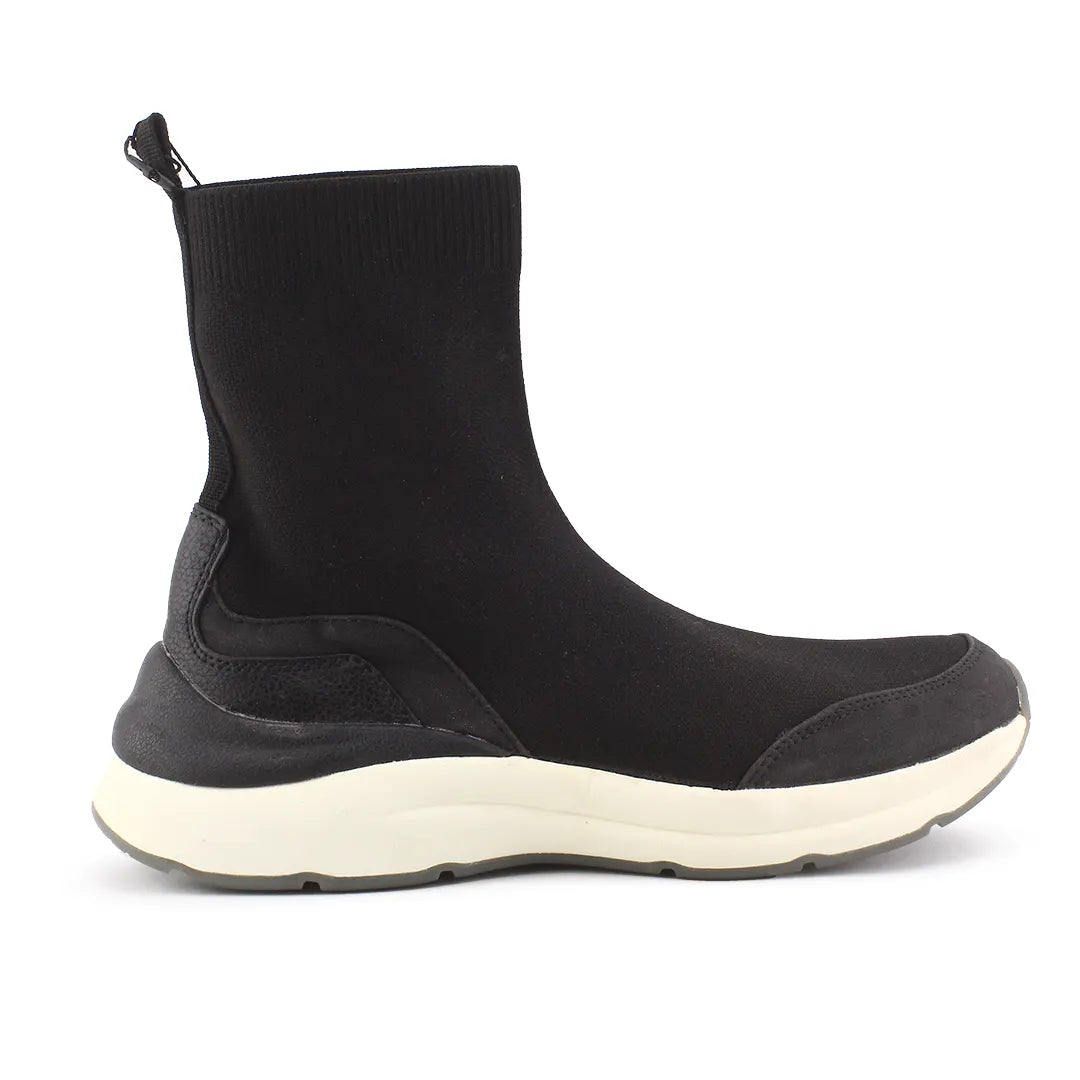 Zara Knitted Shoes