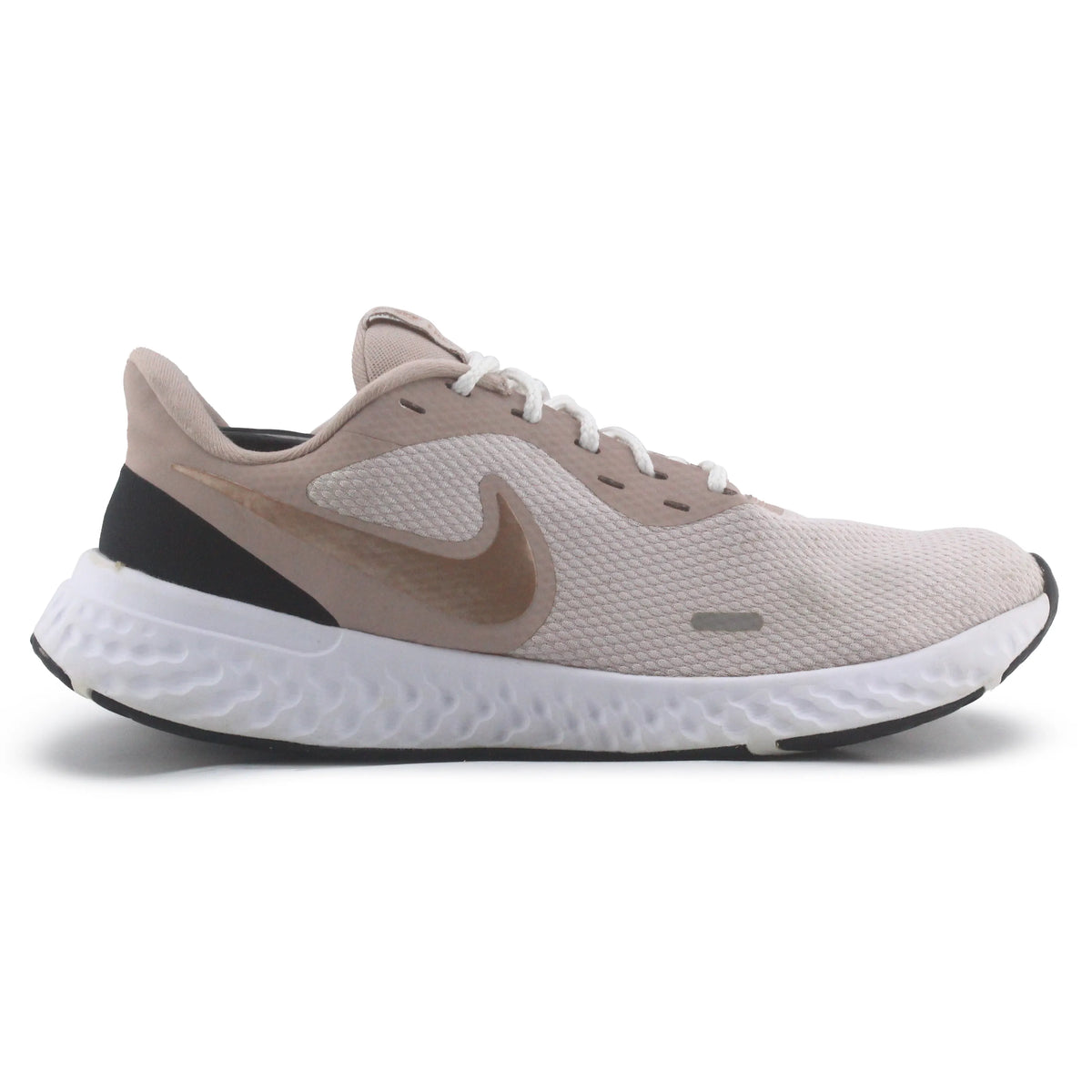 Nike Revolution 5