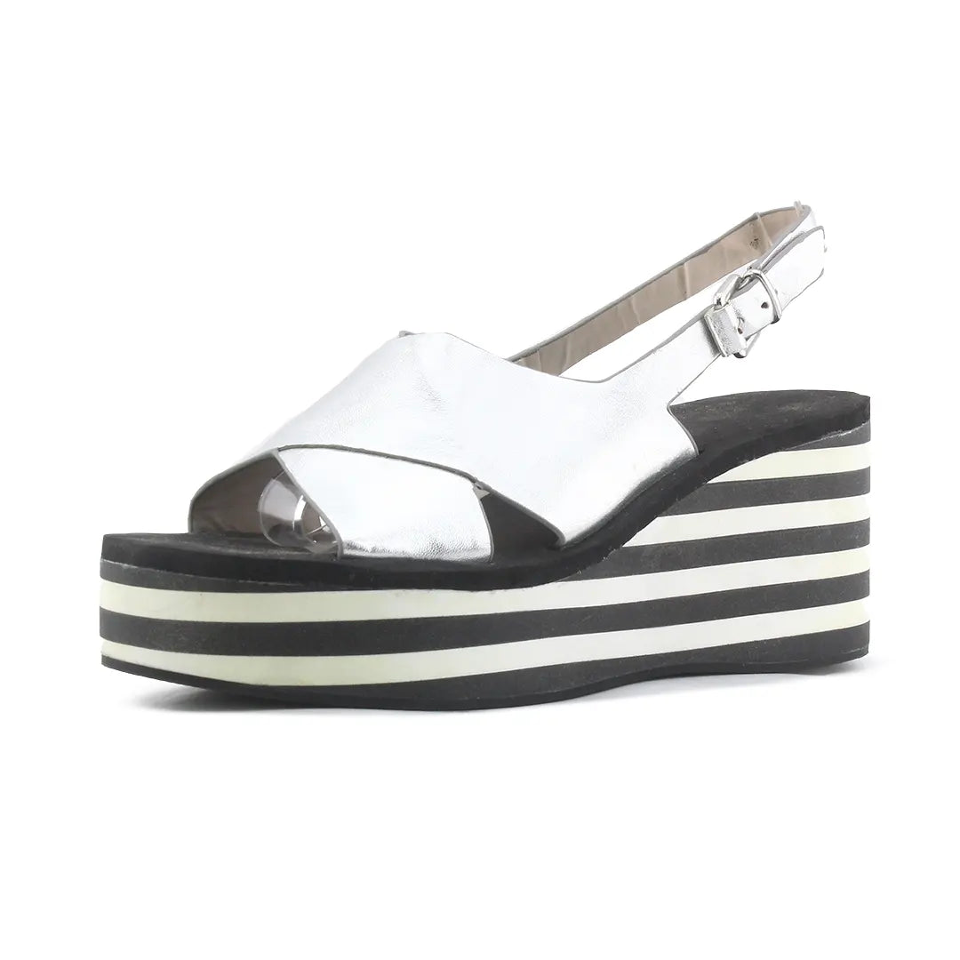 Zara Basic