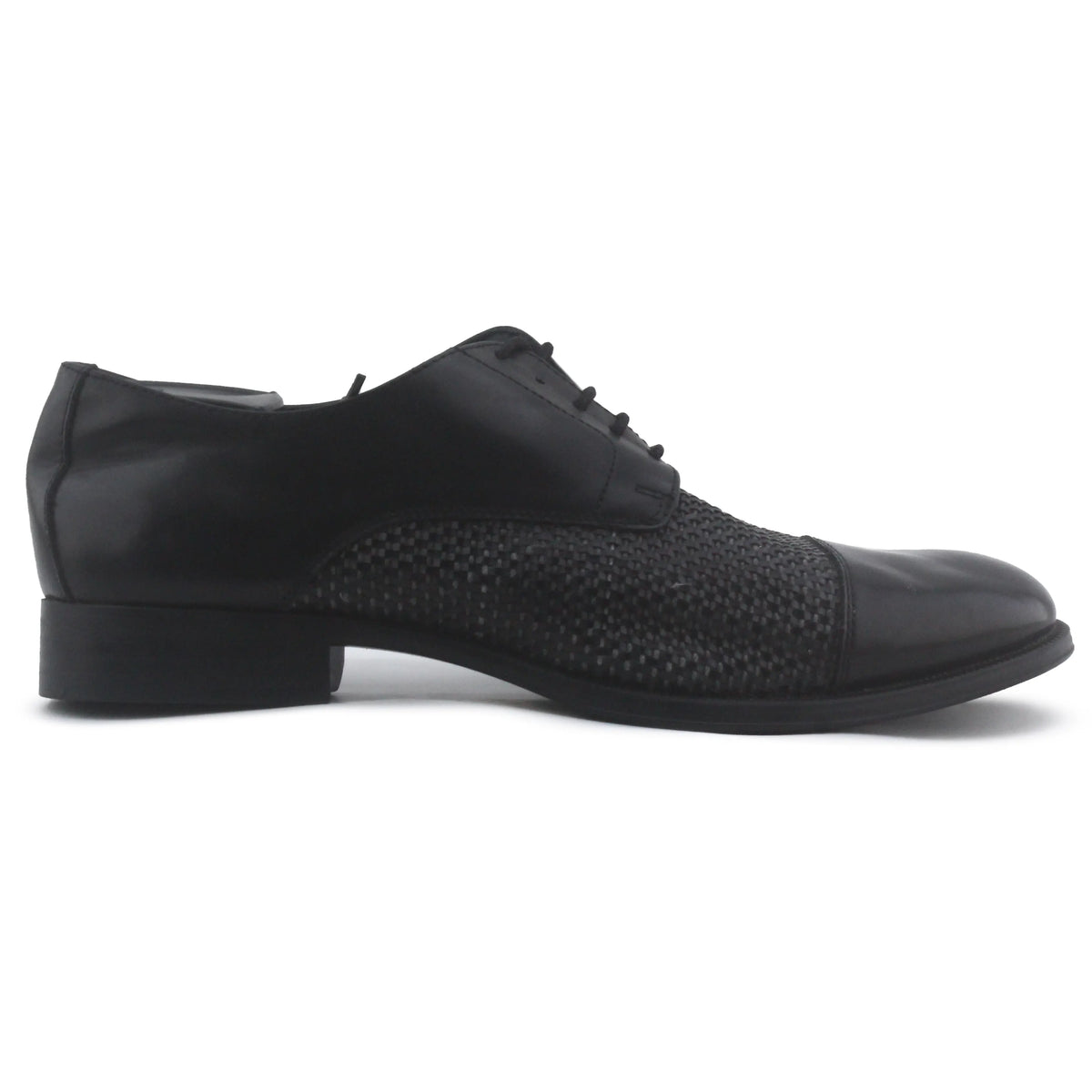Zara Oxford Shoe