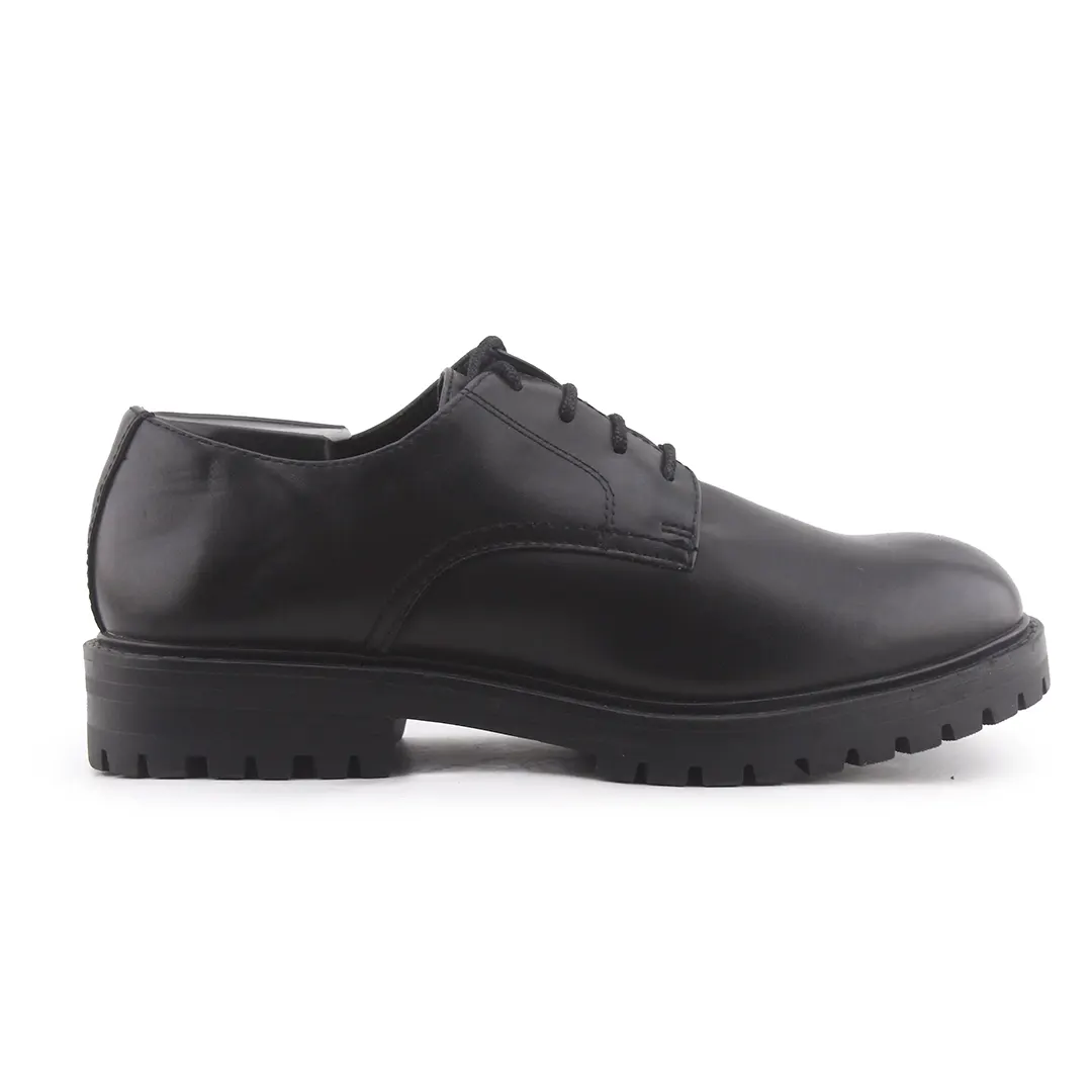 Zara Lace Up Rounded Toe Shoes