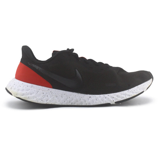 Nike Revolution 5