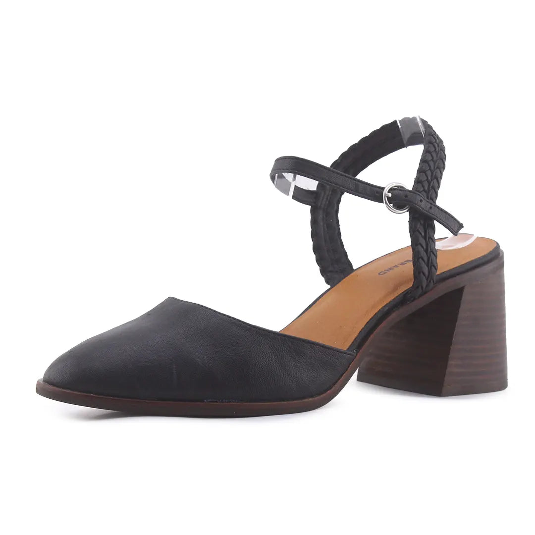 Lucky Brand