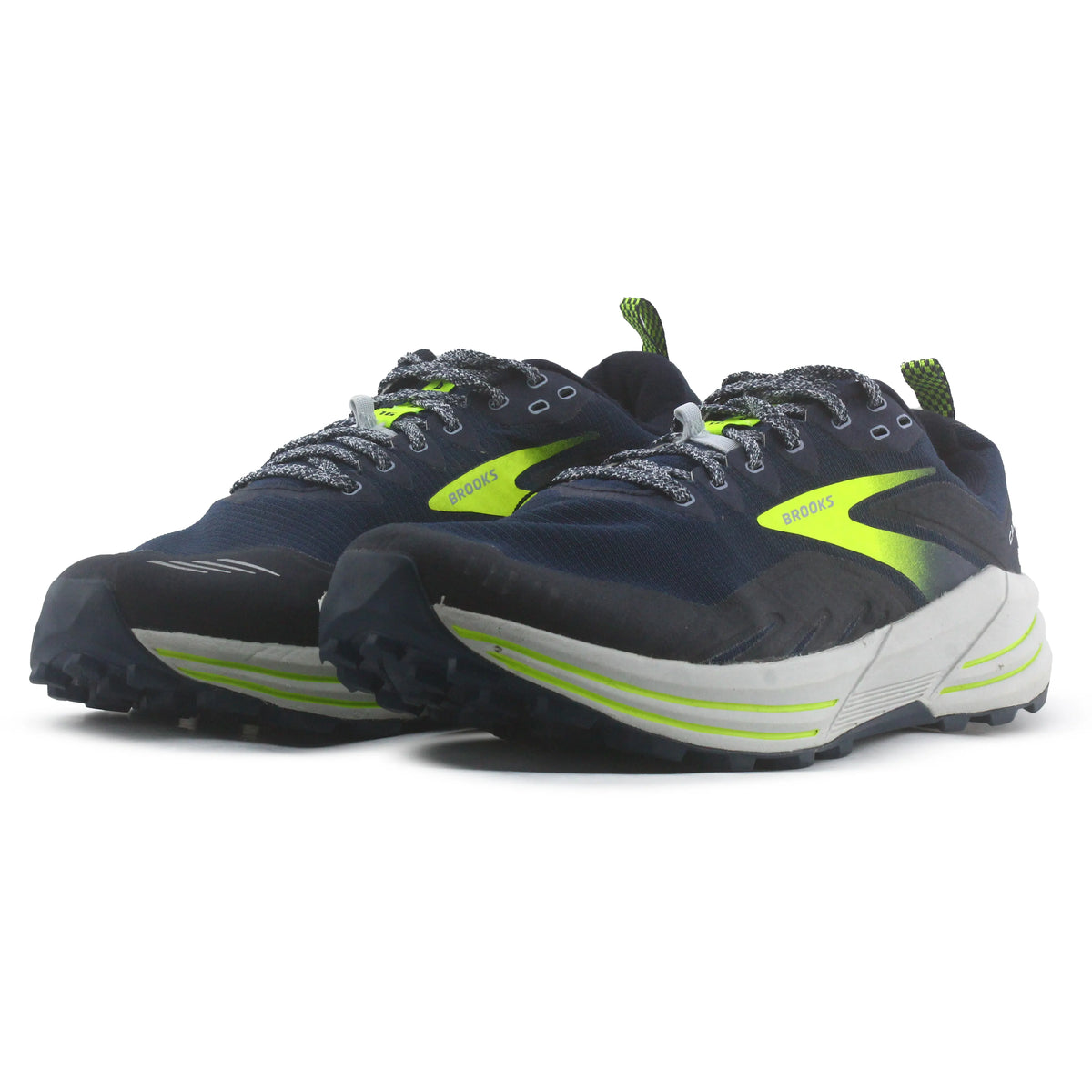Brooks Cascadia 16