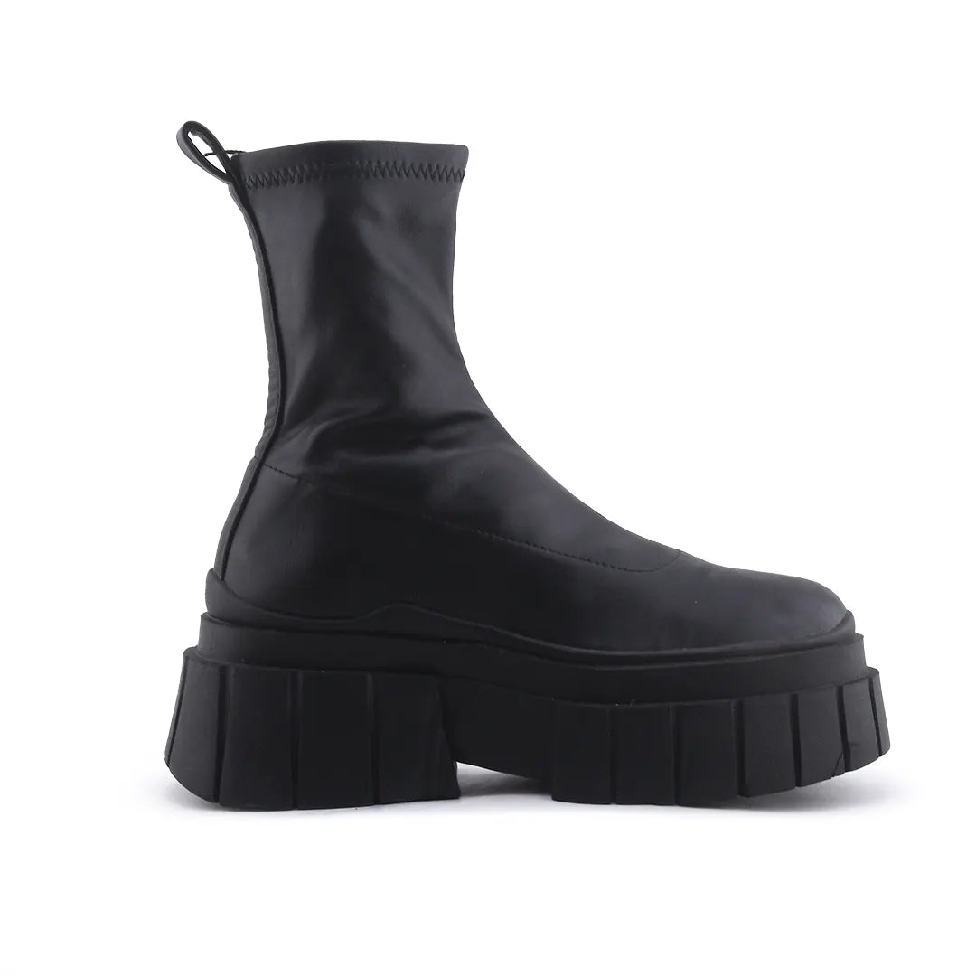 Bershka | 100% Authentic Leather