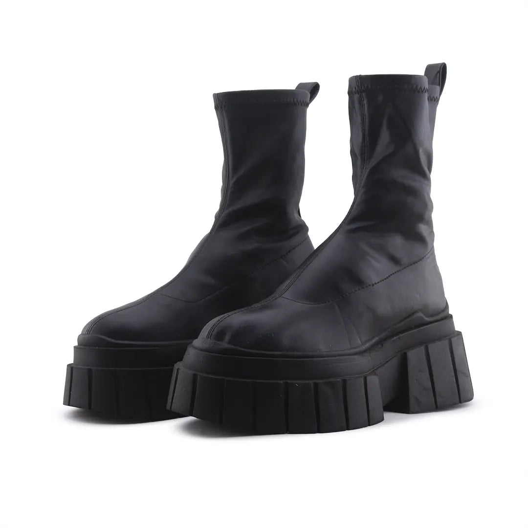 Bershka | 100% Authentic Leather