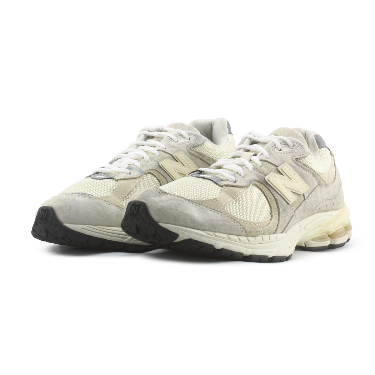 New Balance 2002 R