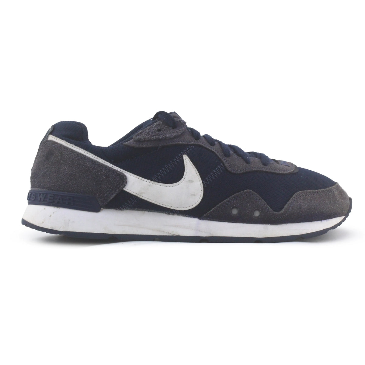 Nike Venture Runner