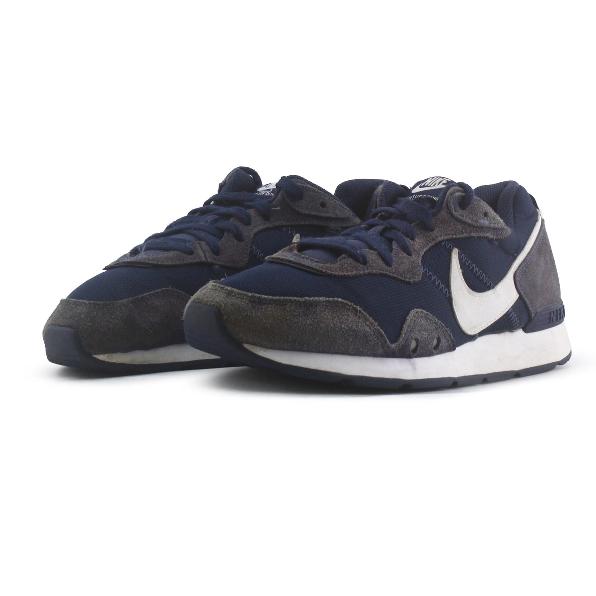 Nike Venture Runner