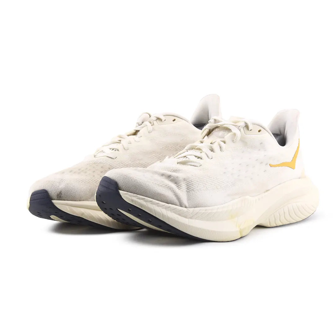 Hoka One One Mach 6