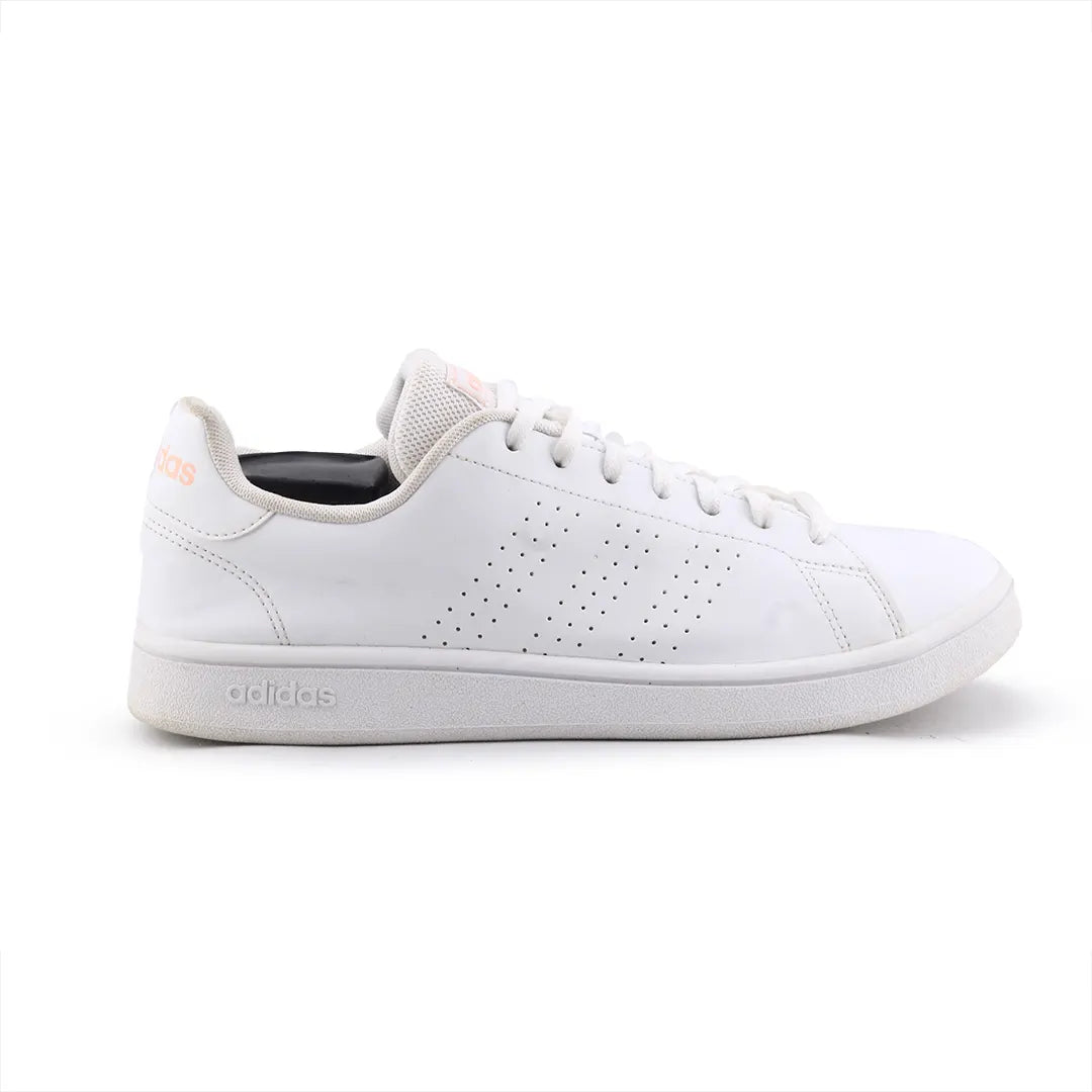 Adidas Advantage Base EE7510