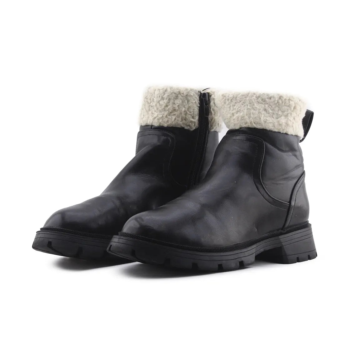 Peacocks Zipper Ankle Boot | 100% Authentic Leather