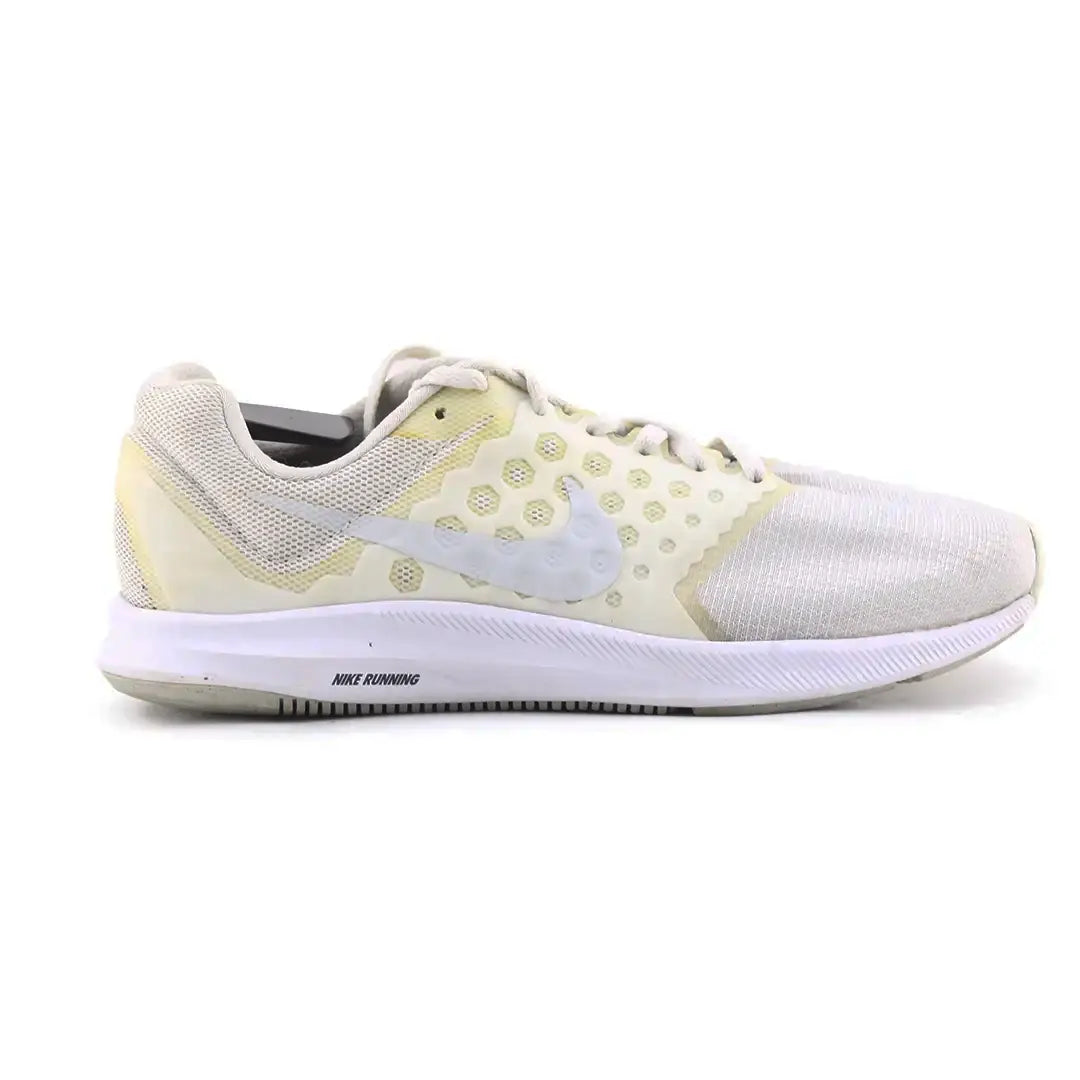 Nike DownShifter 7