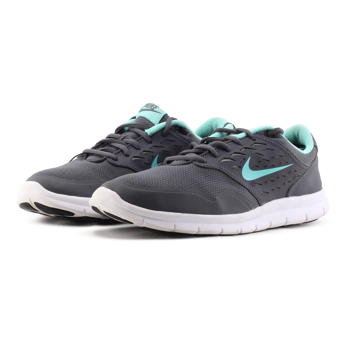 Nike Orive NM Cross Trainer