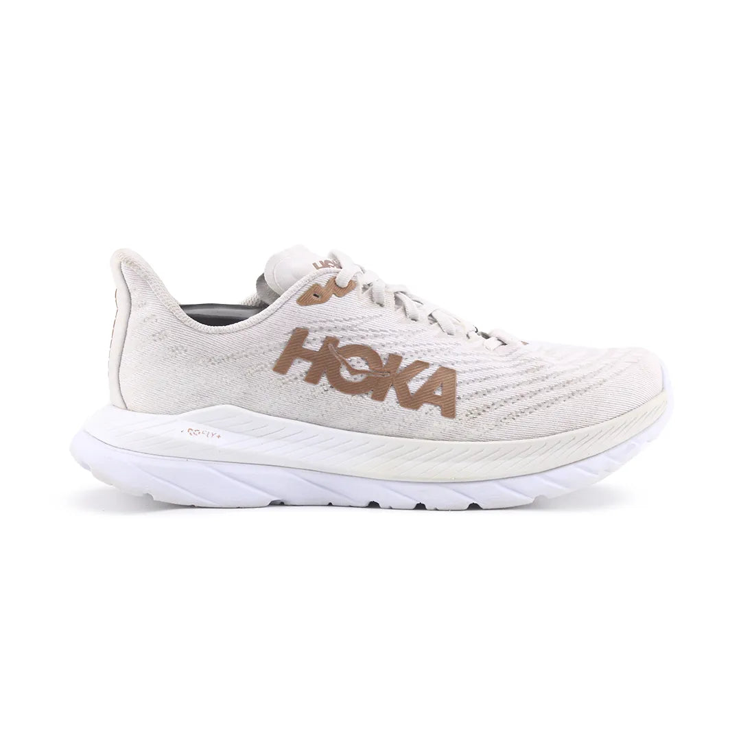 Hoka One One Mach 5