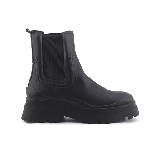 Stradivarius Stretchable Chelsea Ankle Boots (100% Authentic Leather)