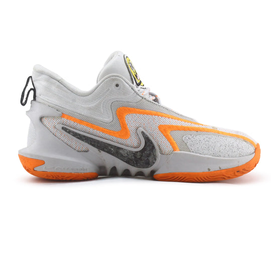 Nike Cosmic Unity 2