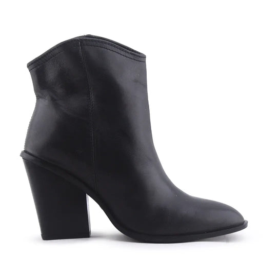 Zara | 100% Authentic Leather